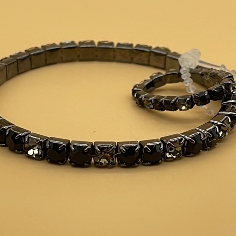 Cookie Lee Rhinestone Stretch Bracelet and Ring Set with Handmade Gift Box, New